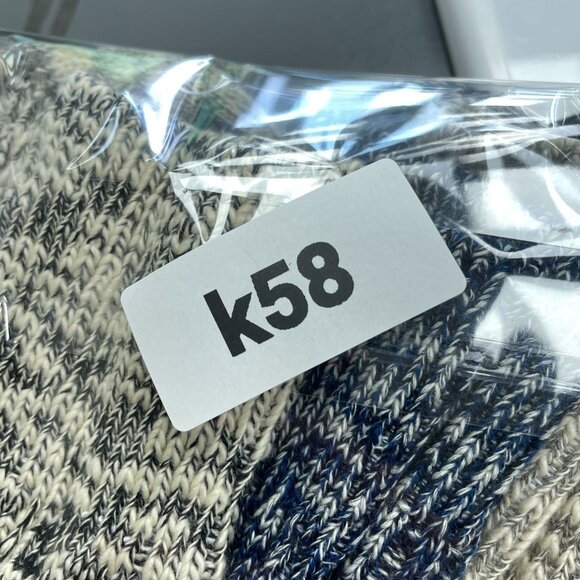 NWOT Men's One Size Knit Socks Set Of 4 - Picture 3 of 3